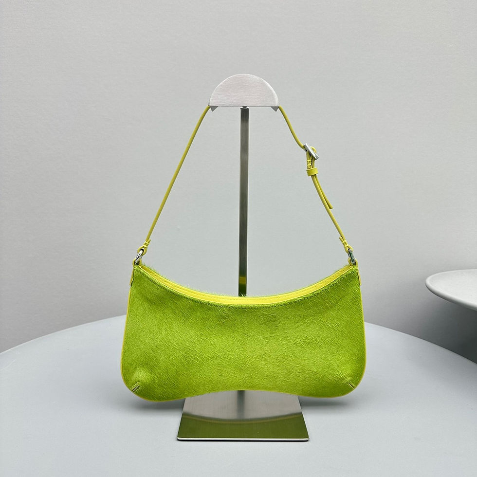 Thumbnail: JACQUEMUS LE BISOU PERLE BAG