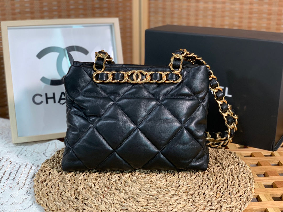 CHANEL HANDBAG