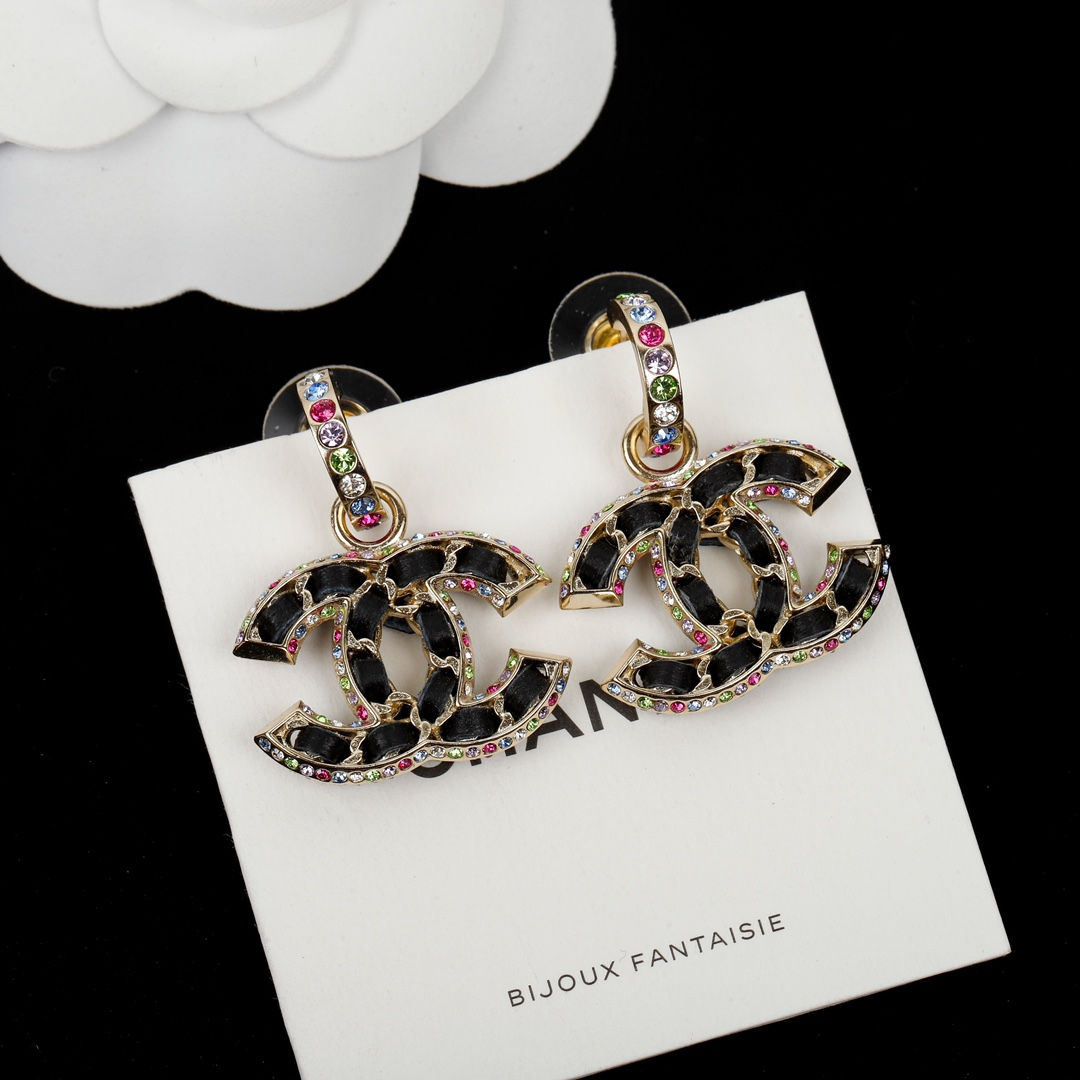 CHANEL EARRINGS