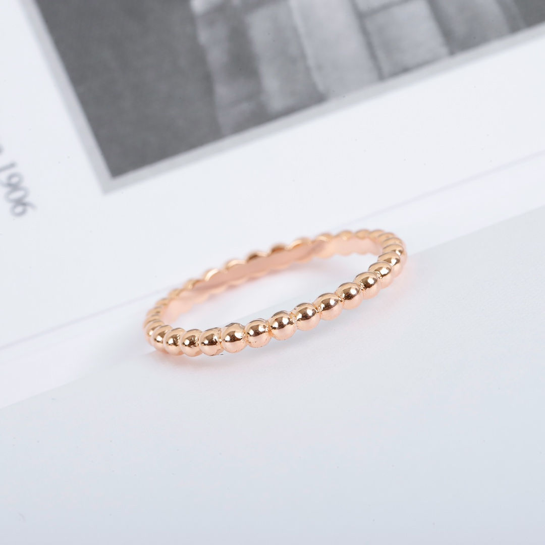 VAN CLEEF BRACELET