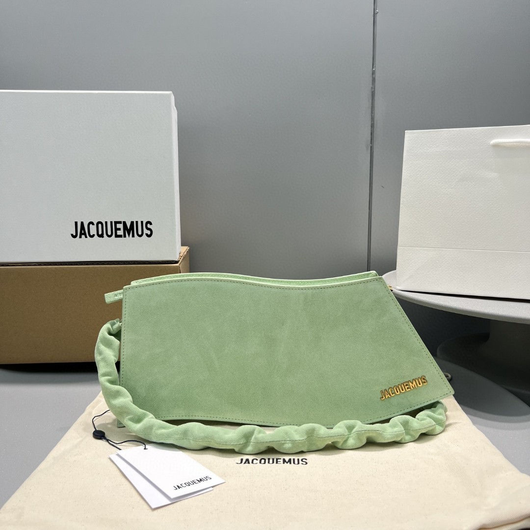 JACQUEMUS LA VAGUE SHOULDER BAG