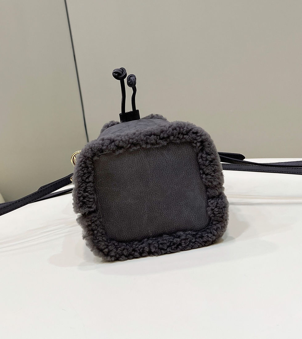 Thumbnail: FENDI MON TRESOR BUCKET BAG