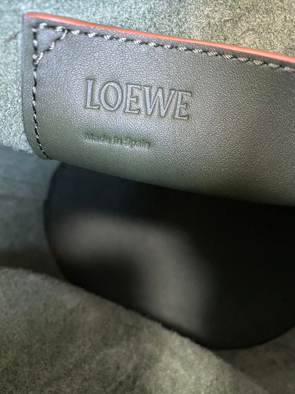 Thumbnail: LOEWE MEDIUM BALLOON BAG