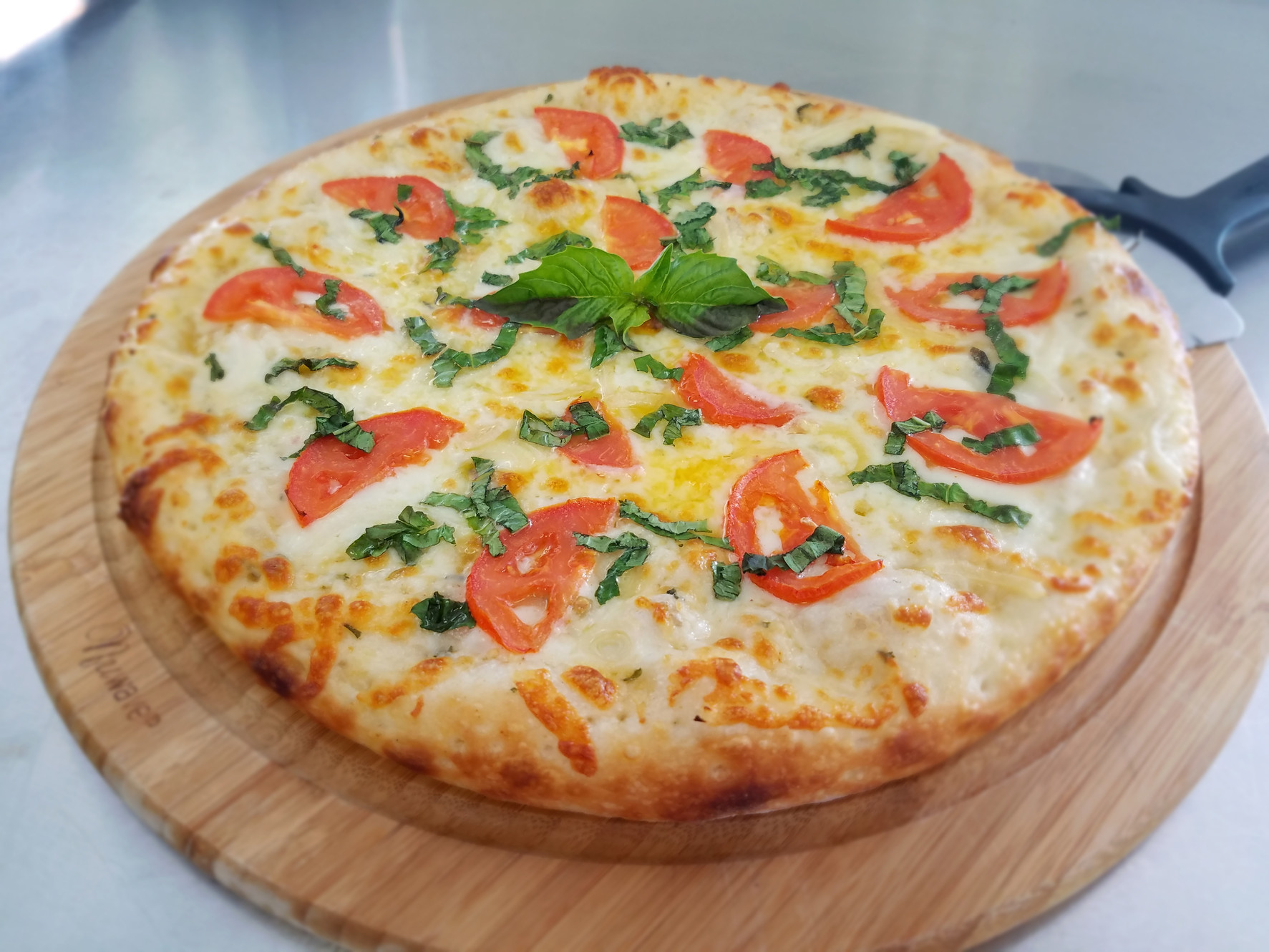 Monavala Pizza