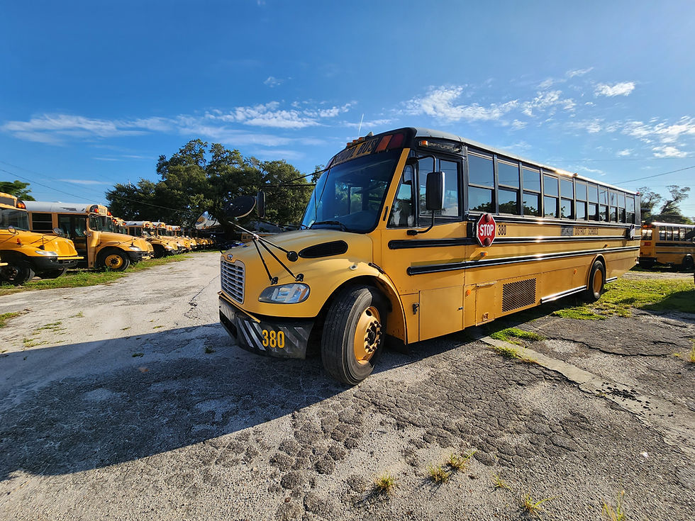 Thumbnail: 2007 freightliner c2 mercedes large ac system florida bus 77 passenge