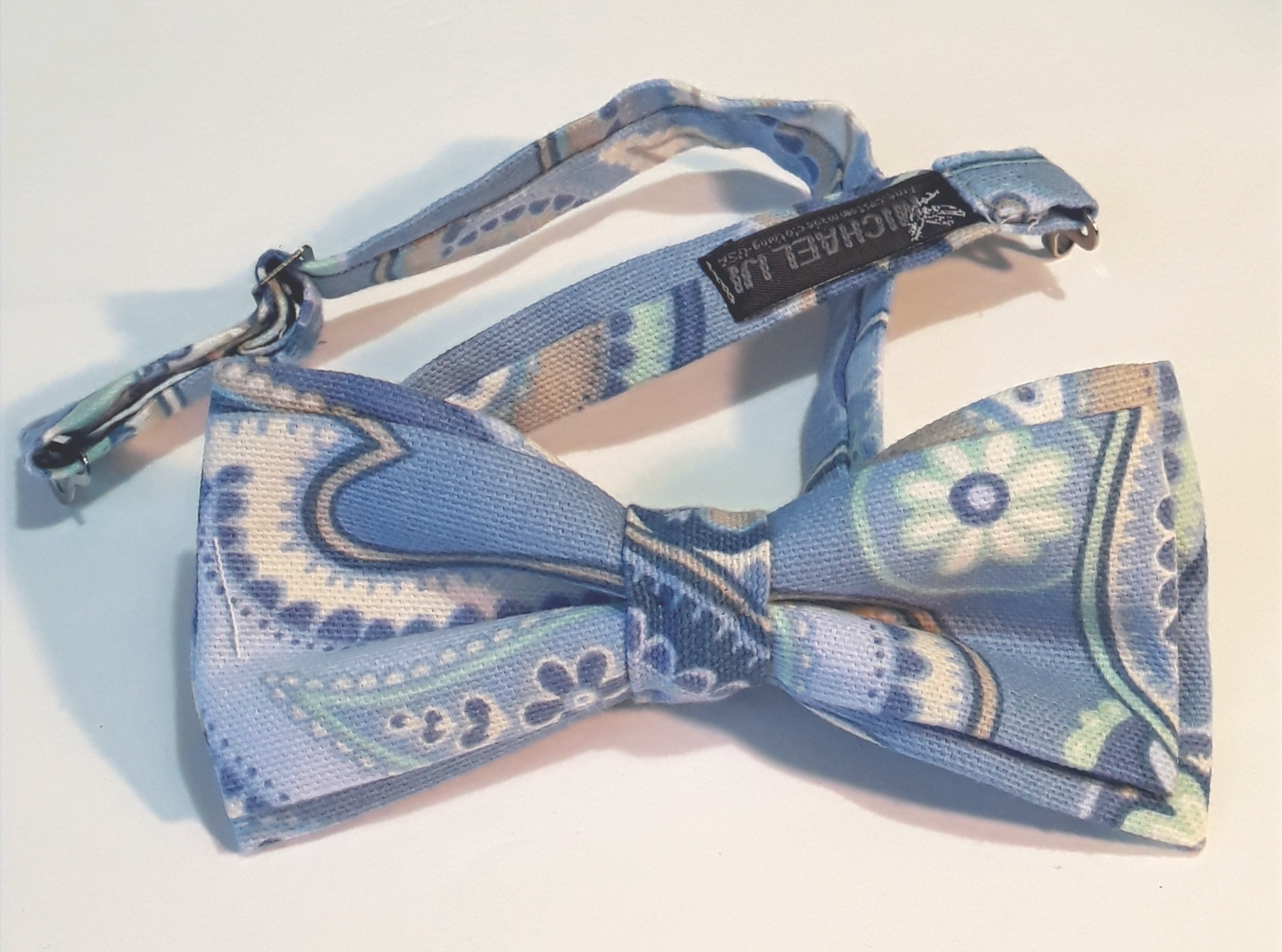Bow Tie - Blue Paisley