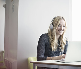 Curso de Inglês Intensivo | Sevenseas | Curso de Inglês Online | Carol London