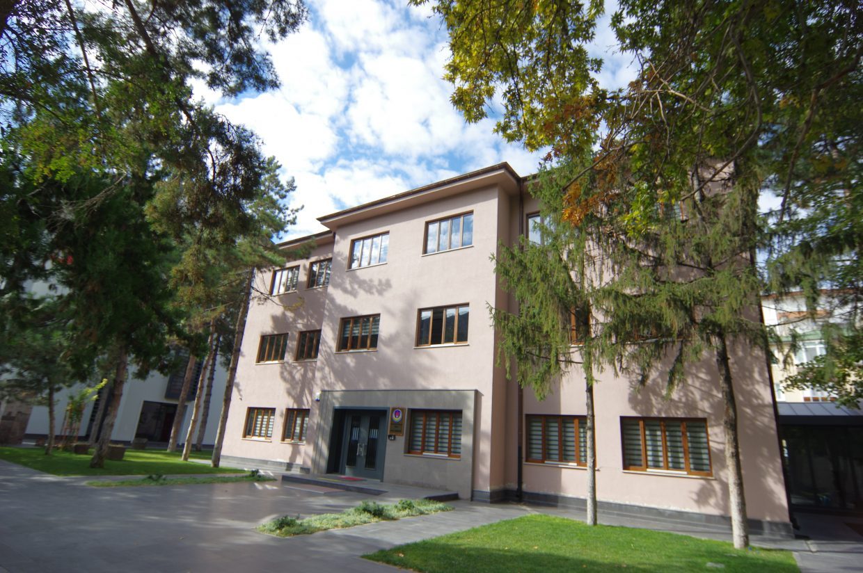TED Kayseri Koleji idari bina