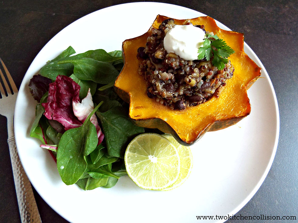 Quinoa & Black Bean stuffed Acorn Squash - cumin & garlic spiced quinoa-black bean filling perfectly complements sweet acorn squash. Vegan & Gluten Free