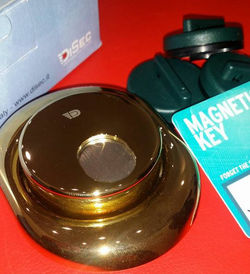 Antishock classico e magnetico