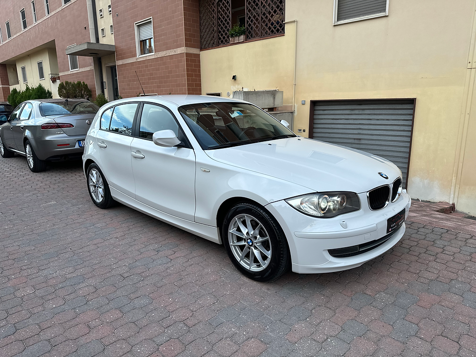 Thumbnail: BMW 116 d 2.000cc - NEOPATENTATI - CATENA NUOVA - BIXENON