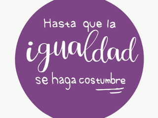 REVUELTA DE MUJERES EN LA IGLESIA