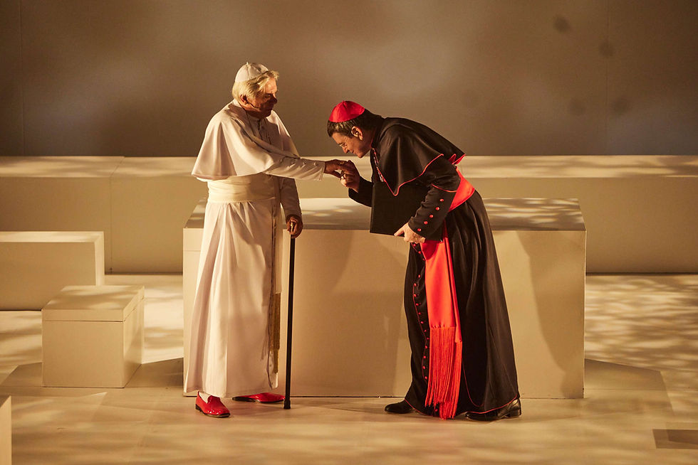 Foto: Castel Gandolfo - Dois Papas (Créd. Zug Produções)