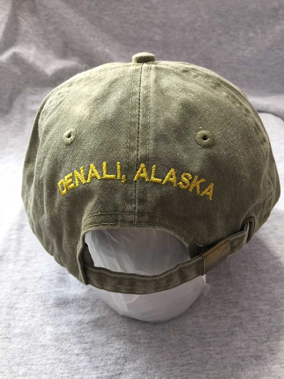 Thumbnail: Two-Tone Cap