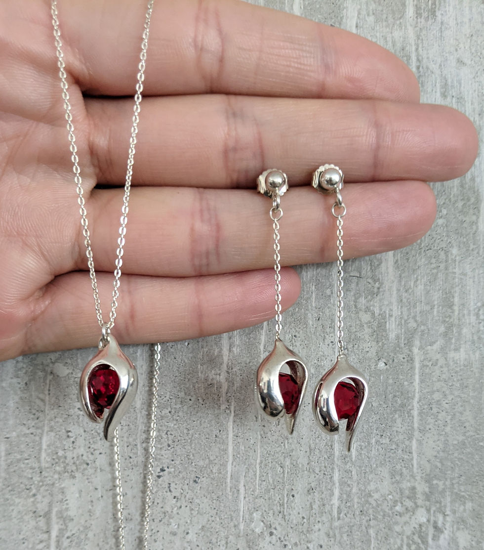 Miniatura: Aretes tulipán con cristal facetado_cadena/gancho