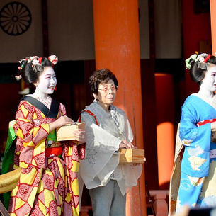 9 Must-Experience Events in Miyajima Island