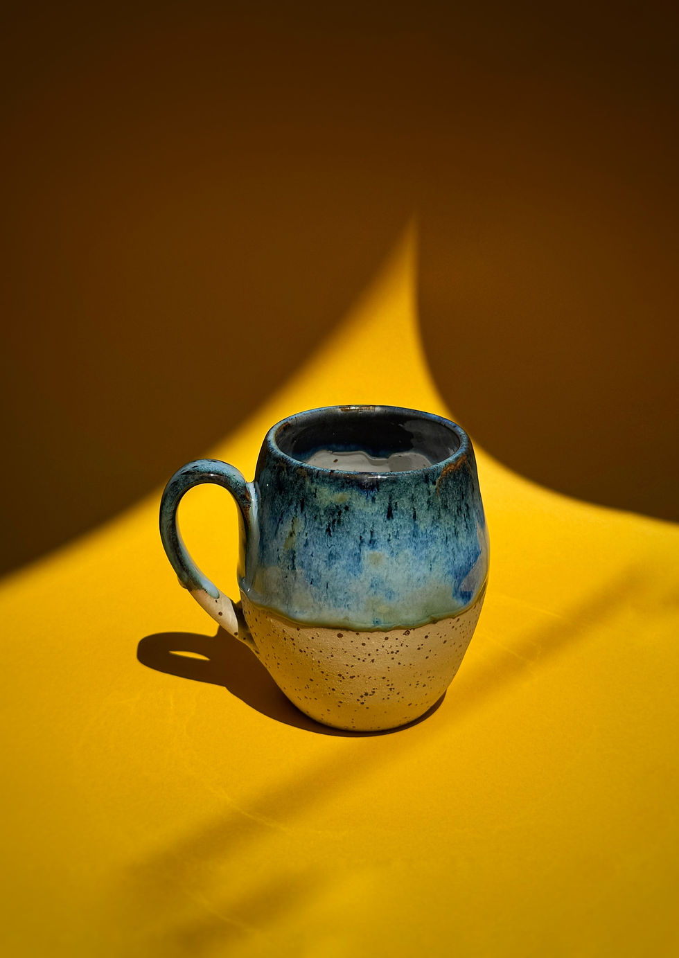 Thumbnail: Mug - Dripping Blue Rutile