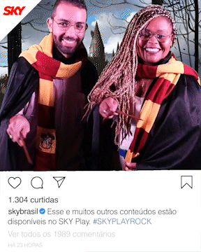 Pessoas fantasiadas de Harry Potter para fazer a ativação de Feed 3D da Phygital no Rock in Rio