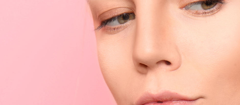 ACE YOUR MAKEUP GAME WITH THESE QUICK HACKS