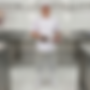 freepik__remova-as-tatuagens-e-melhore-o-modelo-criando-um-__75013.png