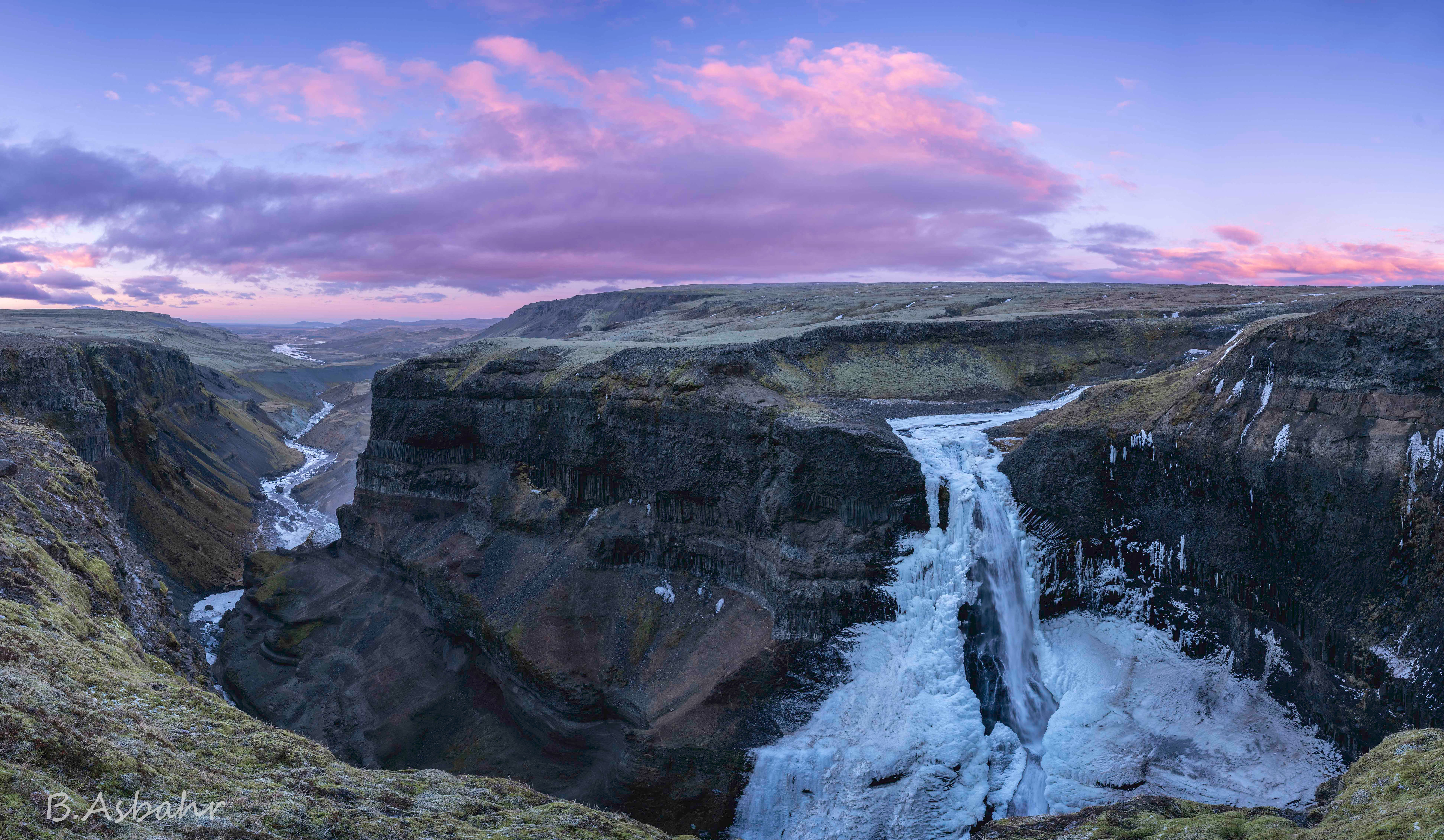 Haifoss im Sonnenaufgang