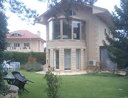 Nur_Sabancı_Burgaz_Evleri.jpg