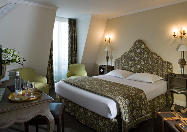 Chambre Supérieure "Plumettes" - Villa d'Est