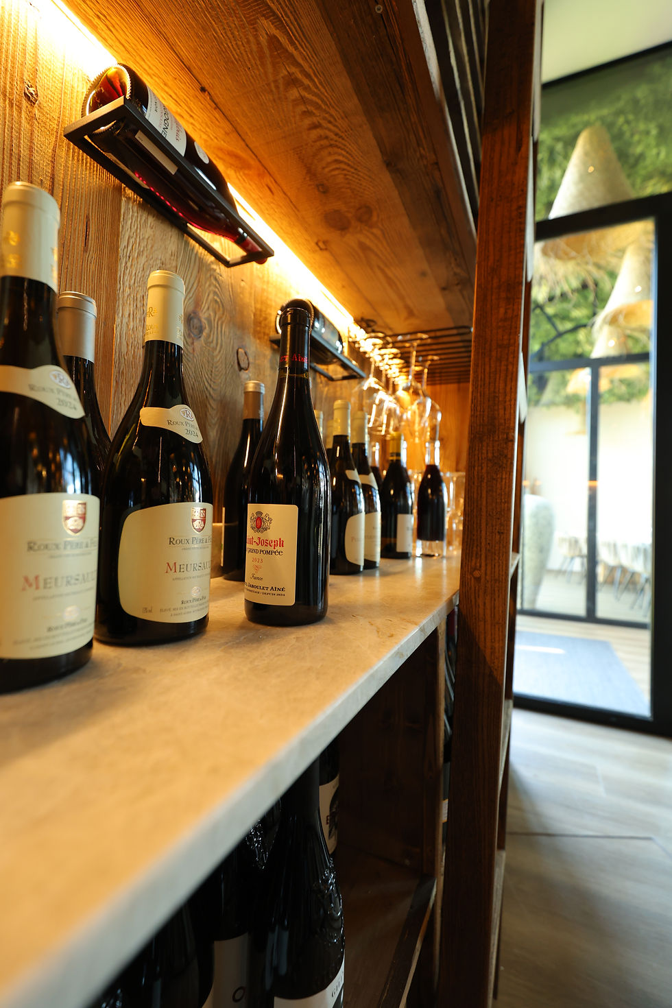 CAVE A VIN