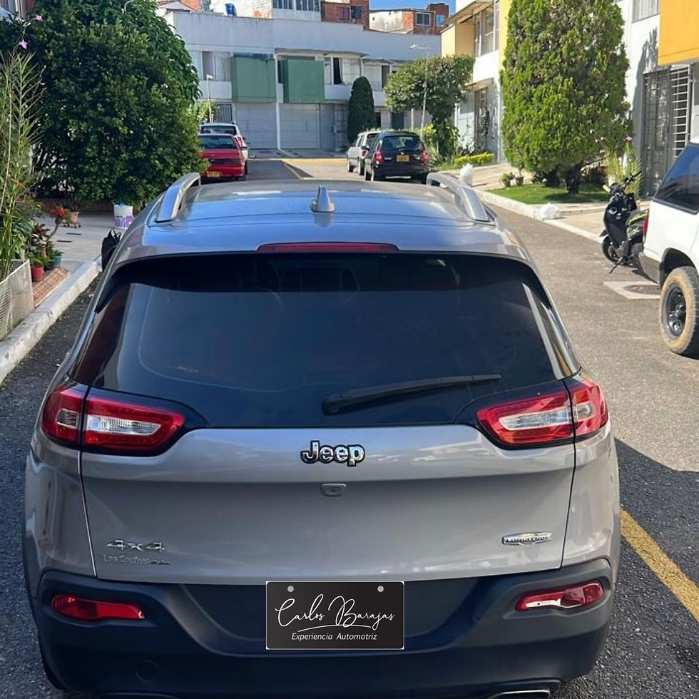 Miniatura: Jeep Cherokee Limited 3.2 gasolina en venta