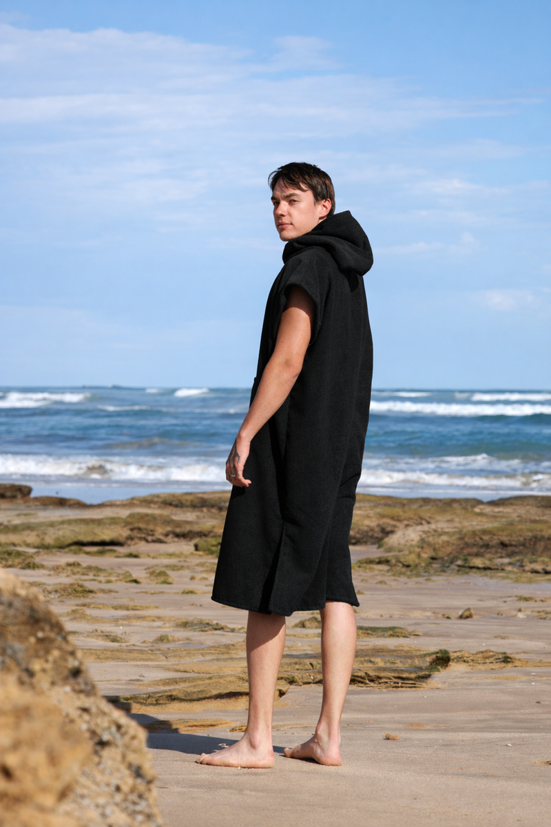Men's poncho in Black