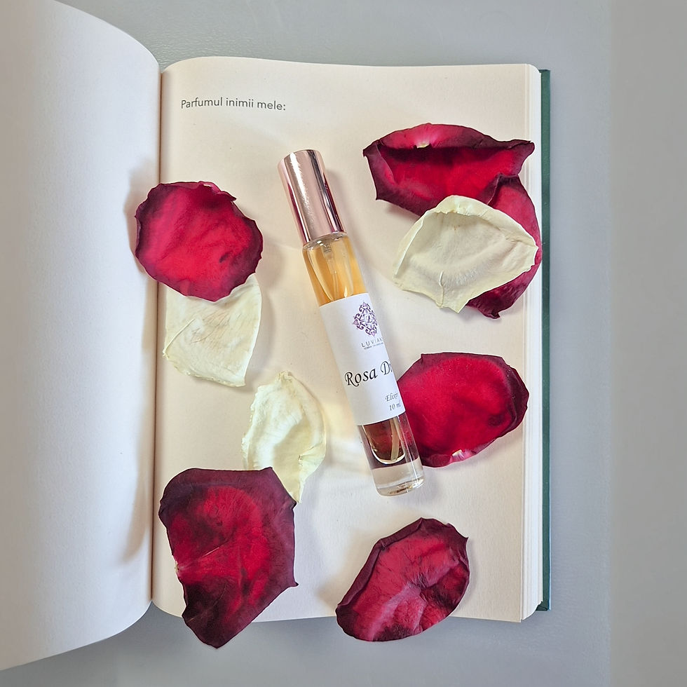 Pachet „Trandafirul inimii” - Jurnal de scris cu inima + Elixir cu trandafiri