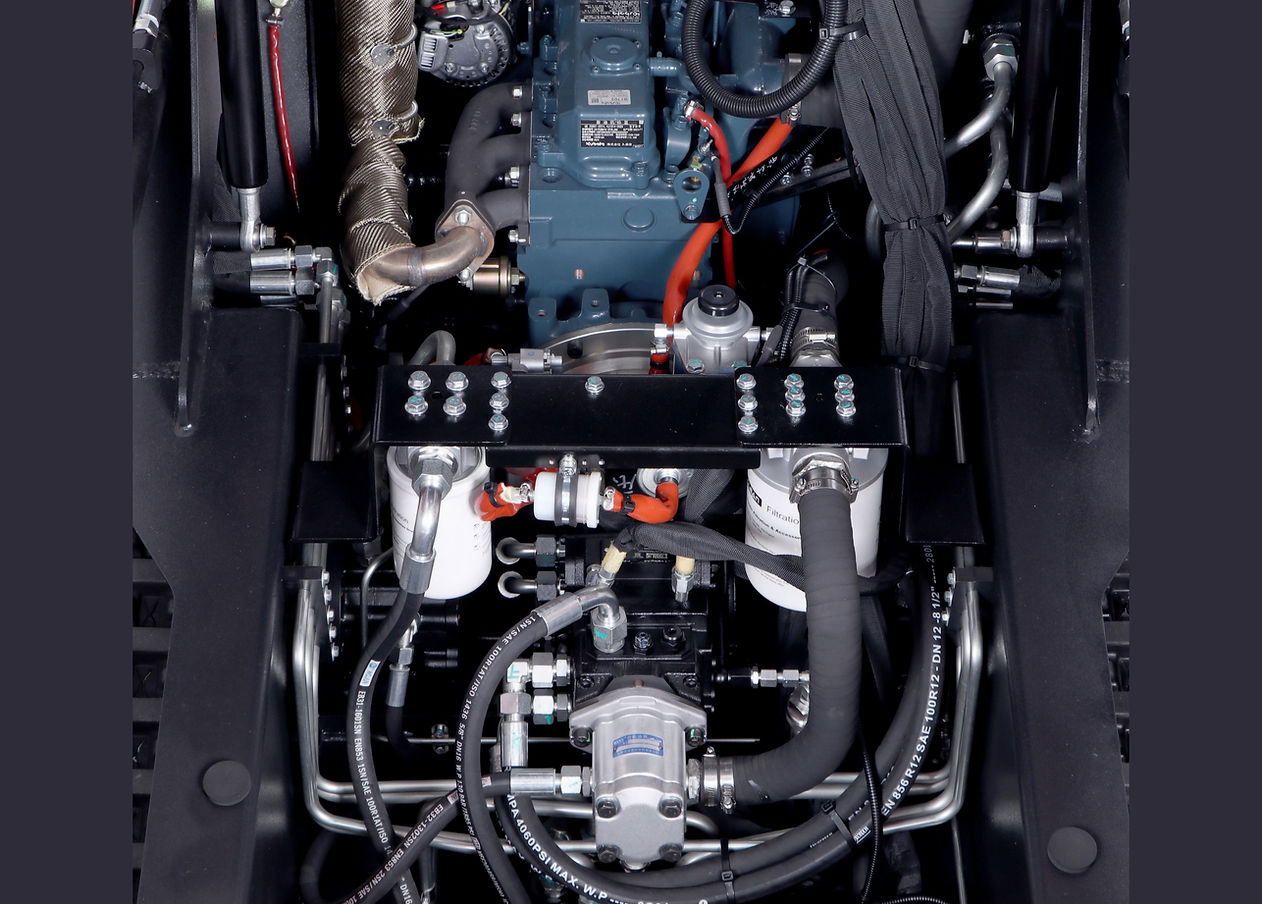 Easy access to the engine bay of VMENG Spartan SS T100
