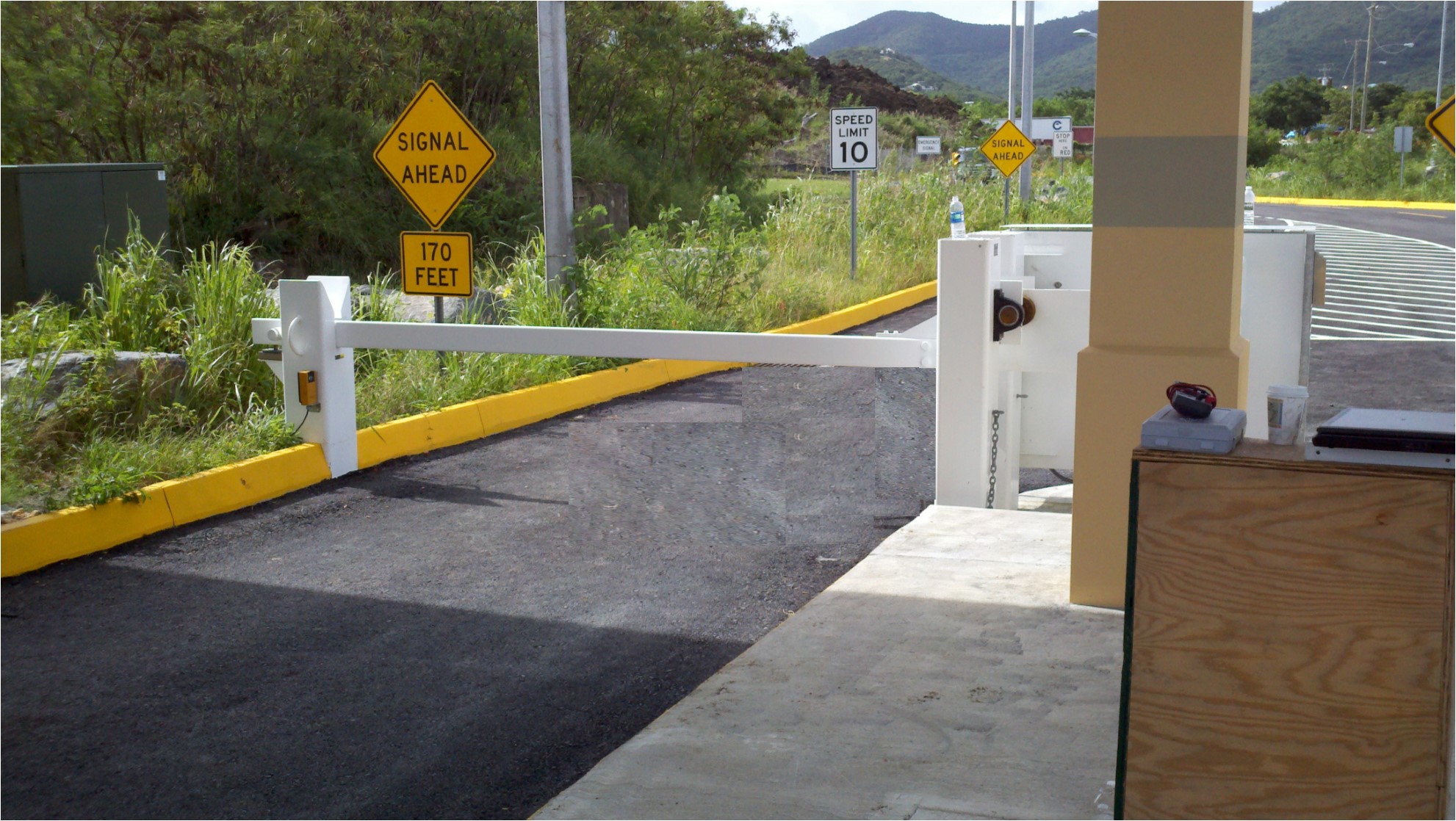 Drop Arm Gate Innovo Security Works