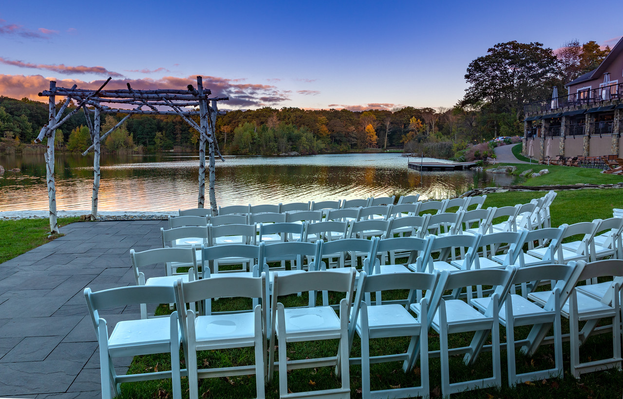 Rock Island Lake Club Wedding Venue