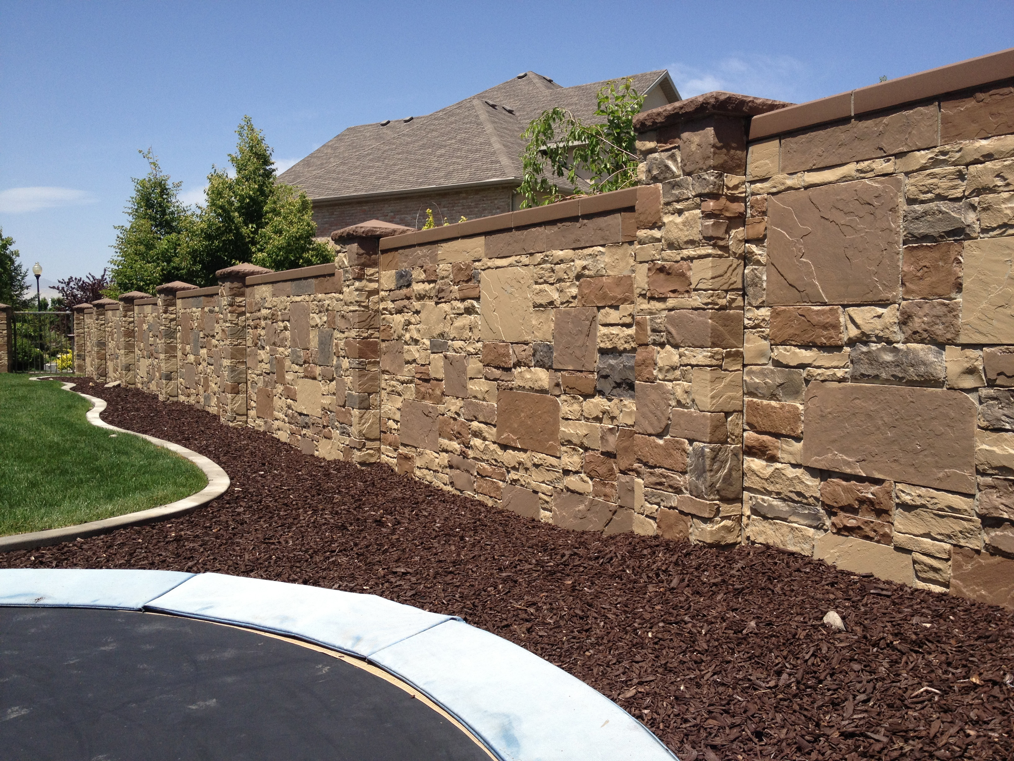 Install Stone Fence 2