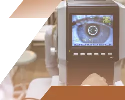 Microscopia-OPC-Oftalmologia-Clinica-e-Cirurgica.webp