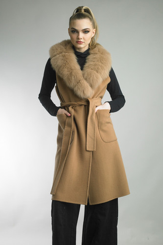 美品 24awMAATEE&SONS CASHMERE MINK VEST MAATEE&SONS Ex. CASHMERE/MINK REVER VEST | Must