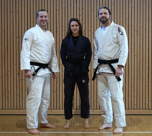 Ju-Jutsu Tigers Hutthurm: Eine Welle aus Power und Qualität überrollt den Landkreis! Neue DAN Träger.