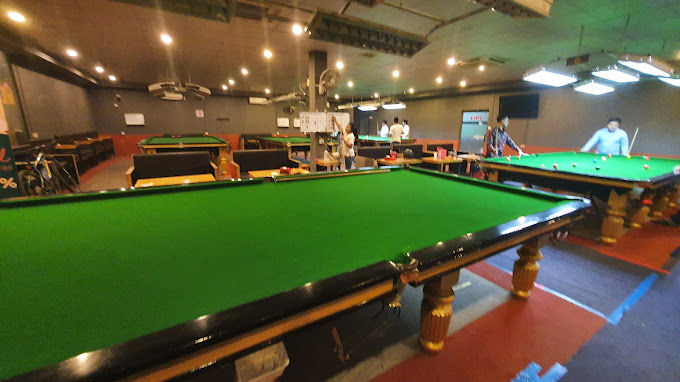 RoyalSnookerClub2.jpg