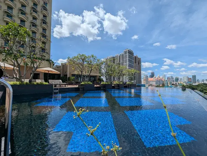 Swimming @ Sun & Moon Riverside