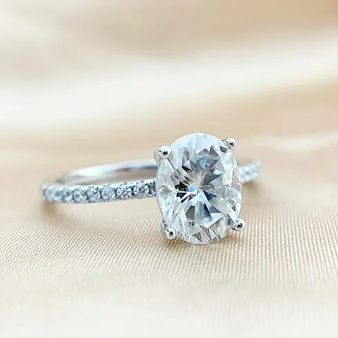 anillo compromiso moissanita oval 2ct