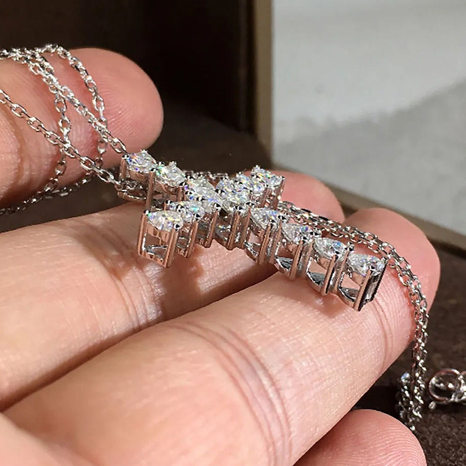 Miniatura: Cruz Y Cadena Oro Moissanite Corazones 0.20ct c/u