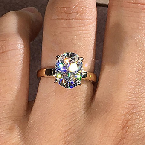 Miniatura: Anillo Oro Compromiso Moissanita Oval de 1.00ct.