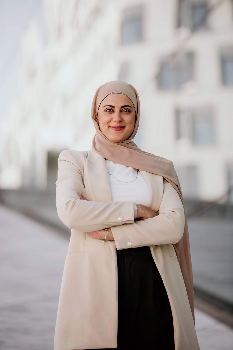 Portrett av Heba Jammal, eier av og regnkapsfører i Balancia Accounting AS