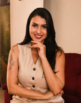 Quem é Laura Savioli?