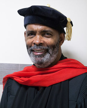 Dr. Robert Mitchell