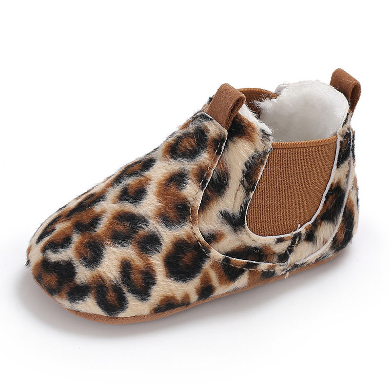 Thumbnail: Winter Soft Sole Non-Slip Baby Shoes for 0-1 Year Olds