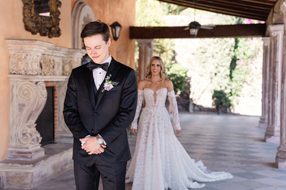 Romantic destination wedding at San José Lavista in San Miguel de Allende with a Galia Lahav gown, cathedral ceremony, sunset cocktail hour, and heartfelt moments captured by Regina Malo.