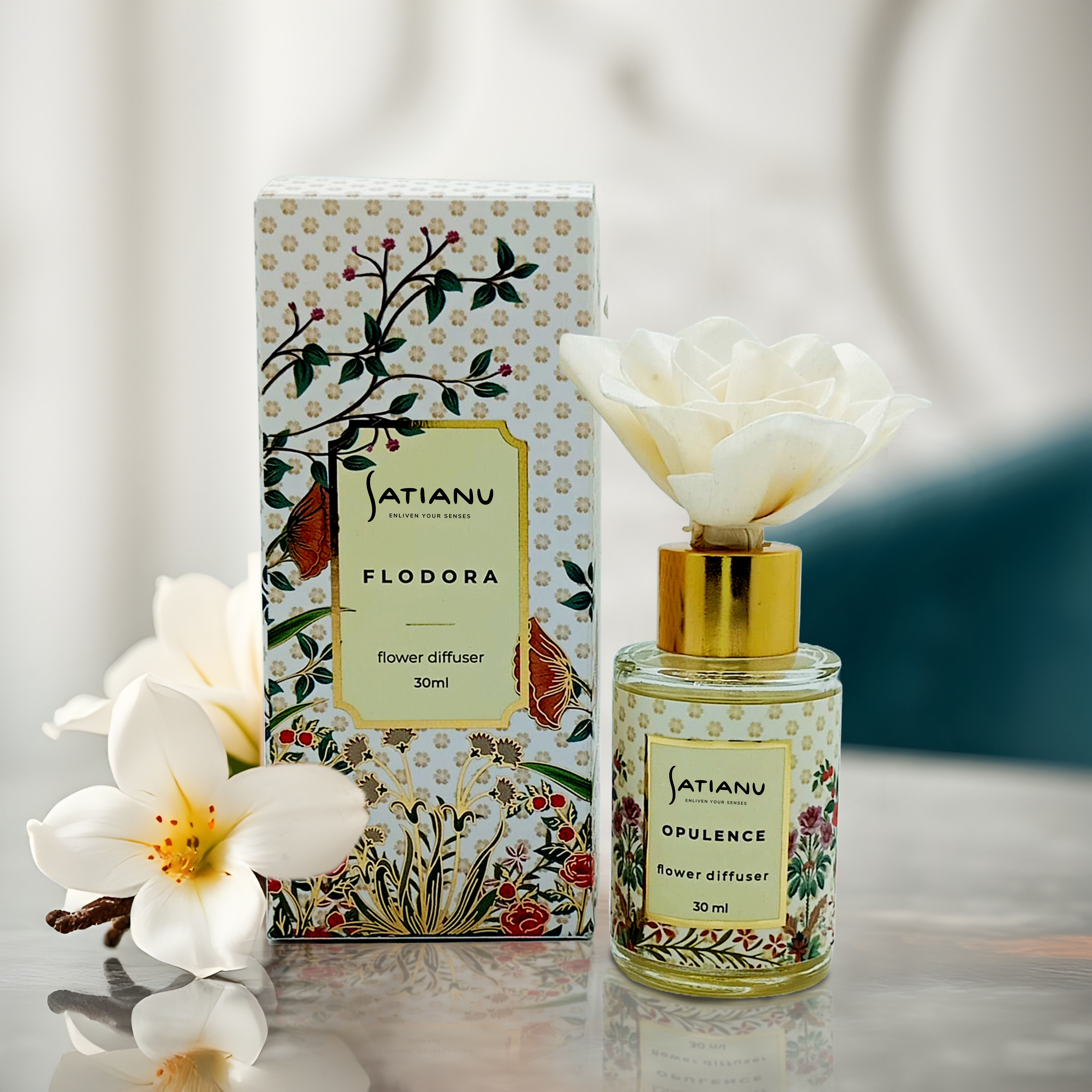 Opulence Mini Flower Diffuser (30 ml) - Flodora Collection