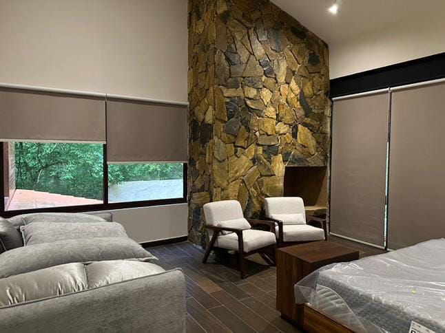 Persianas blackout que bloquean el calor en recámaras de Mérida